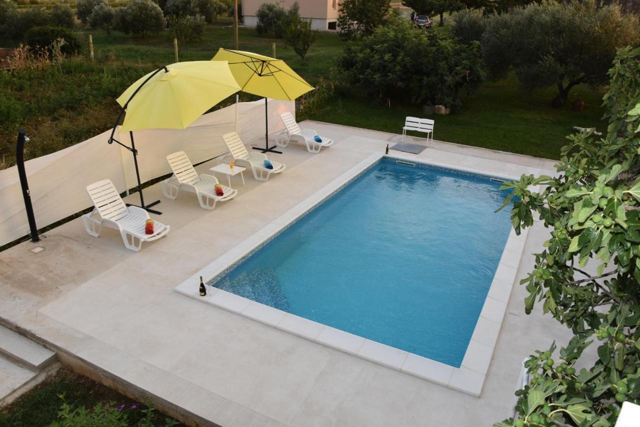 Villa Kutija Sveti Filip i Jakov Ngoại thất bức ảnh