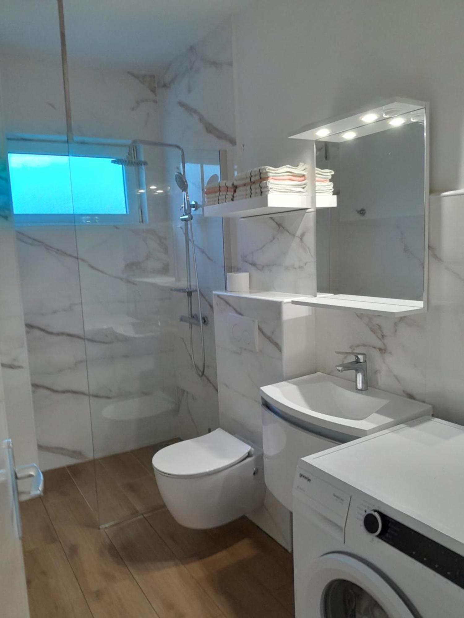 Villa Kutija Sveti Filip i Jakov Ngoại thất bức ảnh