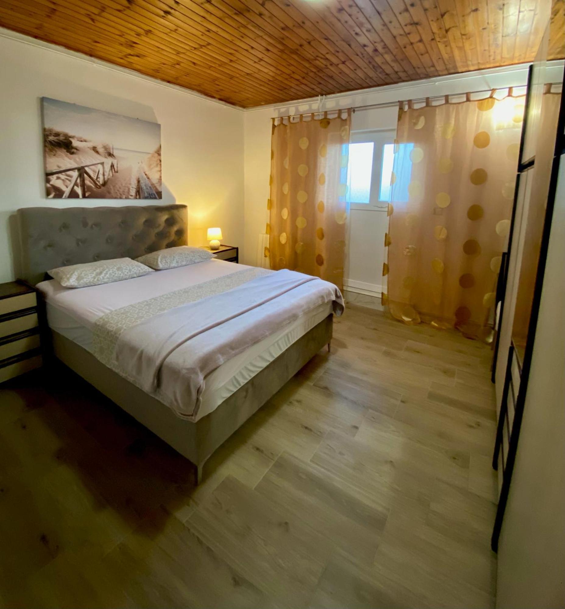 Villa Kutija Sveti Filip i Jakov Ngoại thất bức ảnh