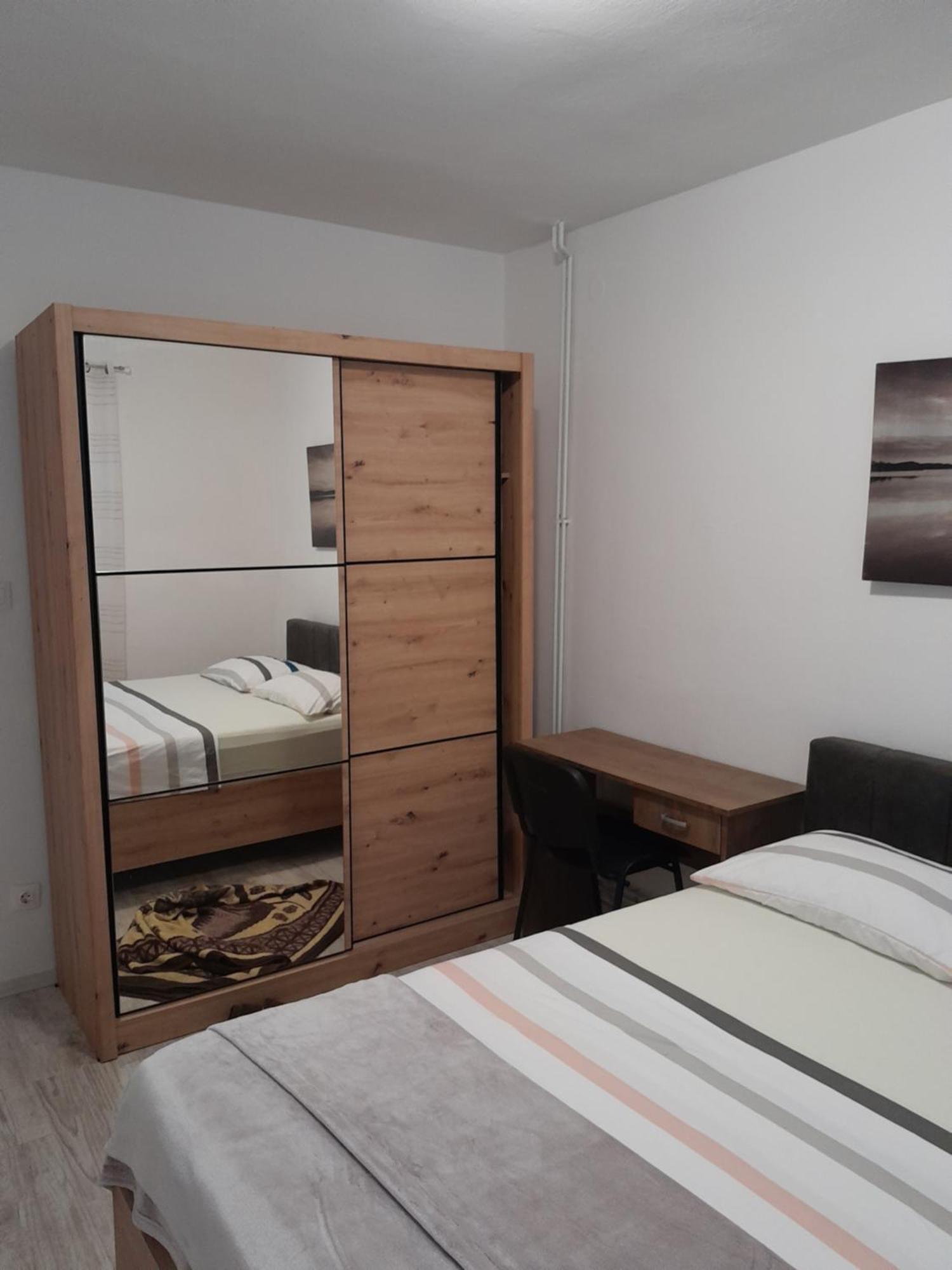 Villa Kutija Sveti Filip i Jakov Ngoại thất bức ảnh